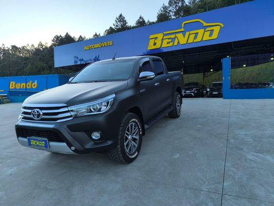 TOYOTA HILUX 2.8 SRX 4X4 CD 16V DIESEL 4P AUTOMÁTICO
